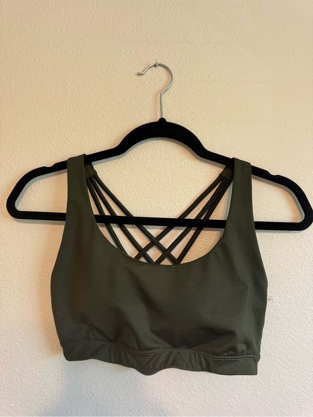 NWOT Victoria Secret Sport Strappy Back Sports Bra